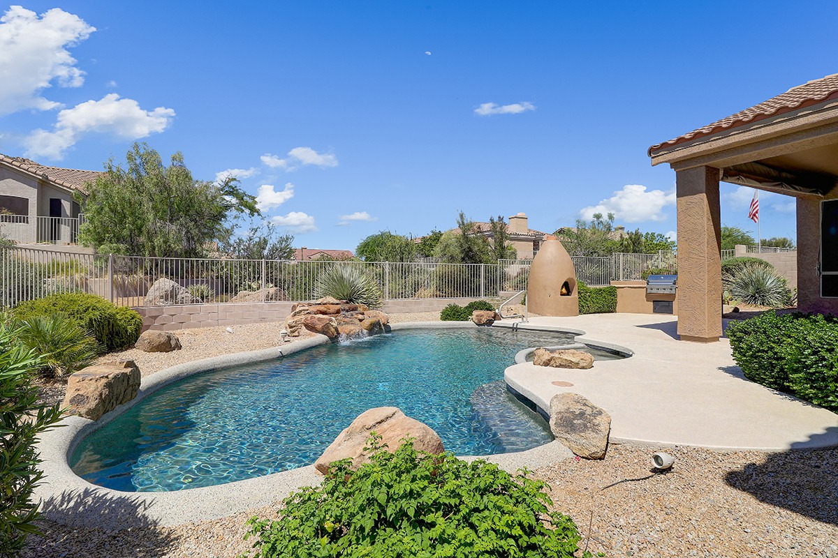 Four Peaks at Troon Village